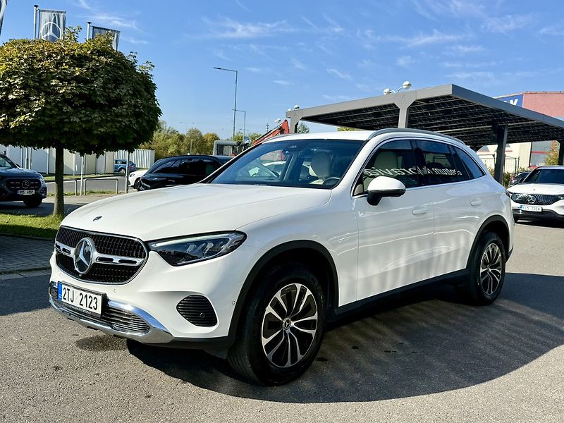 Mercedes-Benz GLC (2023) 220 d 4MATIC SUV - fotka 4 z 44