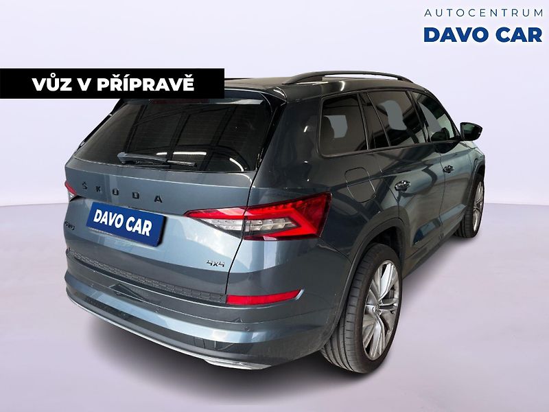 Škoda Kodiaq 2,0 TSI 140kW Sportline 4x4 DS - fotka 3 z 12
