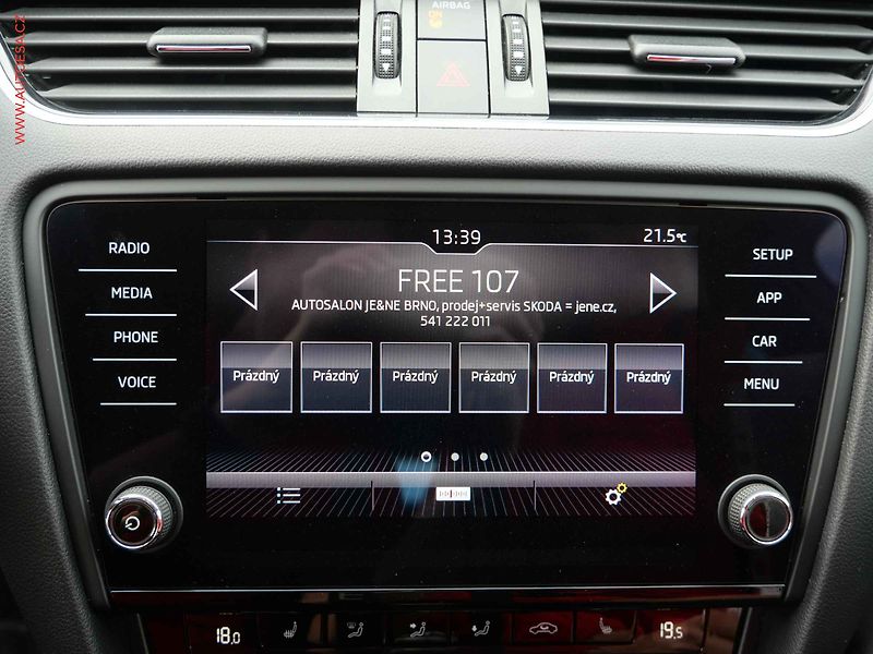 Škoda Octavia (2018) 1.4 TSI, ČR, Style - fotka 17 z 25