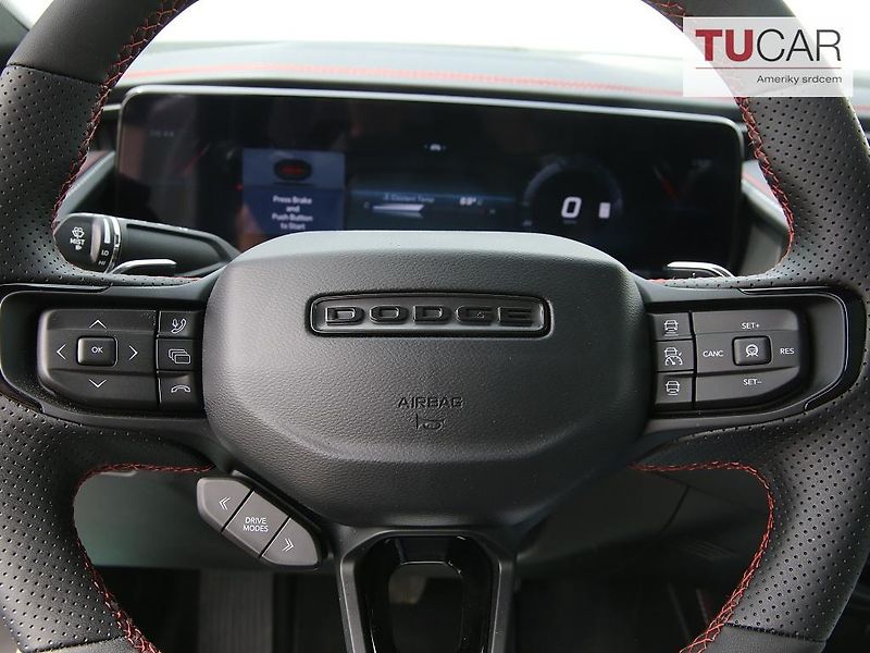 Dodge Charger (2026) Scat Pack SixPack 550Hp AWD - fotka 15 z 38