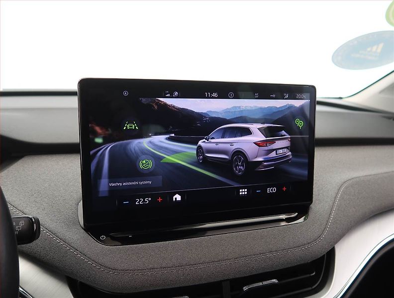 Škoda Enyaq (2023) Loft iV 80 (82 kWh), SoH 94% - fotka 18 z 28