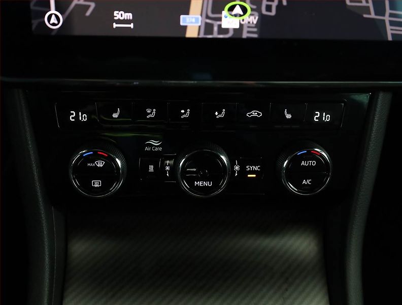 Škoda Superb (2021) Sportline 2.0 TDI - fotka 12 z 18