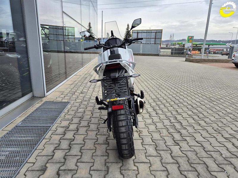 Moto Morini X-Cape 650 (2024) EU5 - SKLADEM - fotka 4 z 17