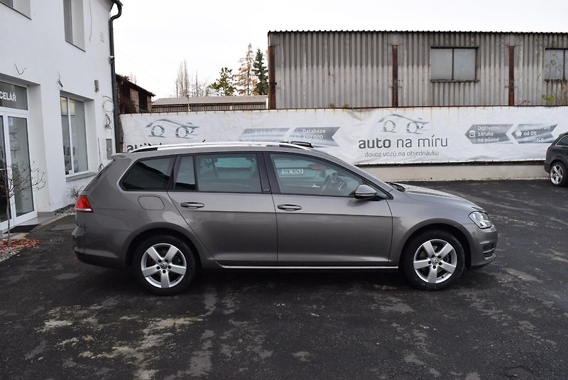 Volkswagen Golf Variant (2016) 1.4TSI 110kw COMFORTLINE TAŽNÉ - fotka 7 z 45