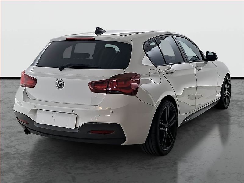 BMW Řada 1 (2018) 118i, Automat, Kůže, Navi - fotka 5 z 16