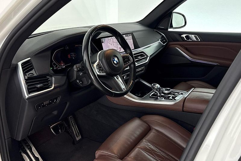 BMW X5 xDrive40d - fotka 6 z 28