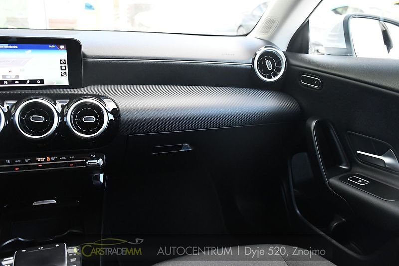 Mercedes-Benz CLA 200d LED A/T NAVI KAMERA - fotka 22 z 54