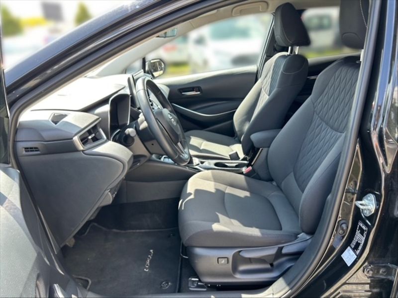 Toyota Corolla 1,5 DF Comfort 4d - fotka 7 z 11