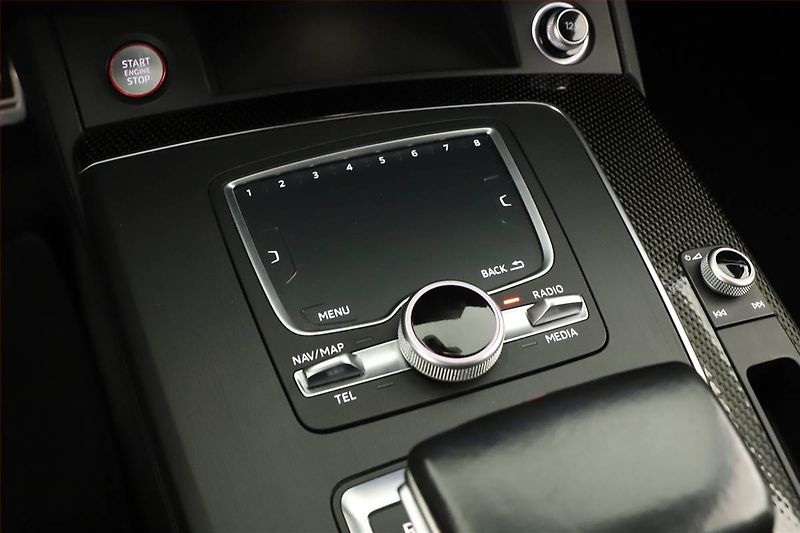 Audi SQ5 (2017) 3.0 TFSI - fotka 12 z 20