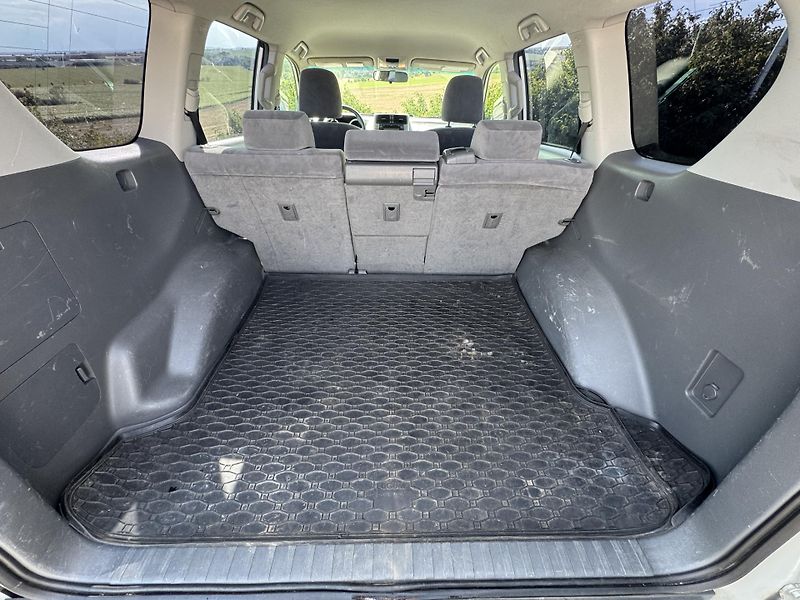 Toyota Land Cruiser 3.0 D-4D 127 kW AUT Tažné - fotka 29 z 36