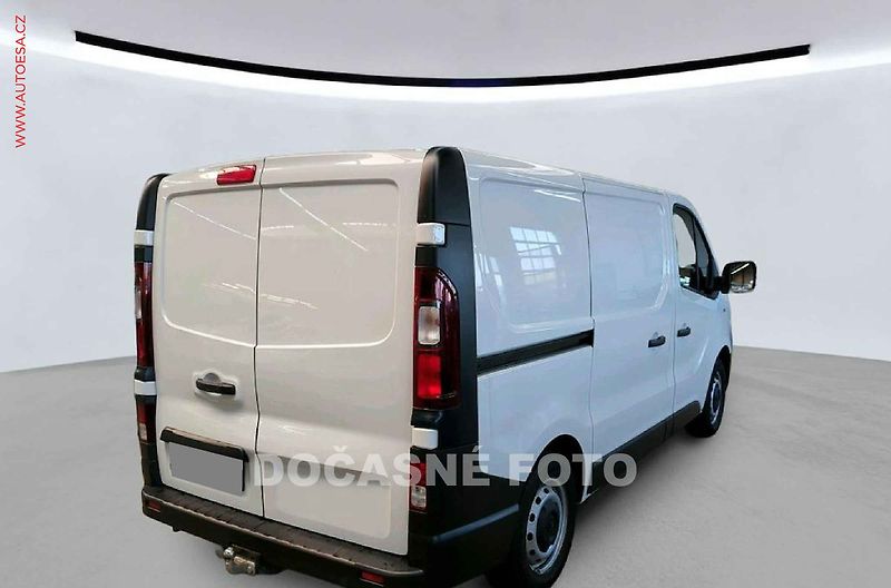Renault Trafic (2021) 2.0dCi SORTIMO, navi, AC - fotka 3 z 9