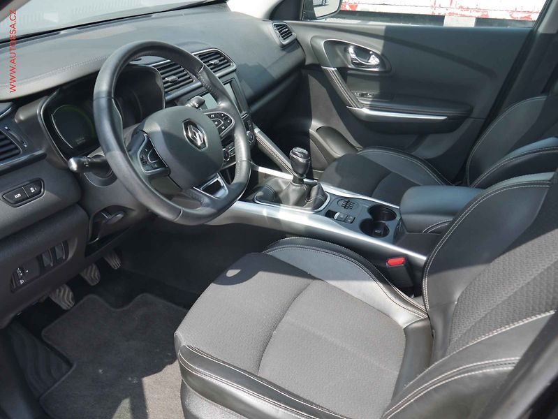 Renault Kadjar (2017) 1.5 CRDi, 1.maj,ČR, Klima - fotka 9 z 14