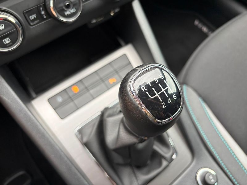 Škoda Octavia 1.4 TSi Style, Serviska, TOP - fotka 22 z 27