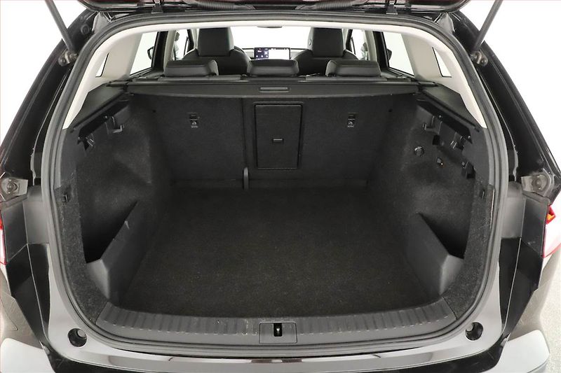 Škoda Enyaq (2021) iV 80 (82 kWh), SoH 90% - fotka 11 z 30