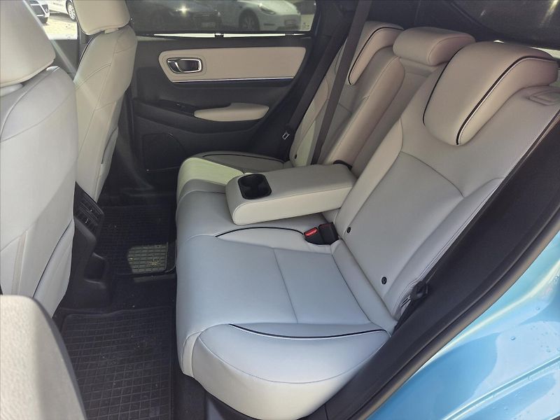 Honda e:Ny1 0,0 150kW - fotka 9 z 17
