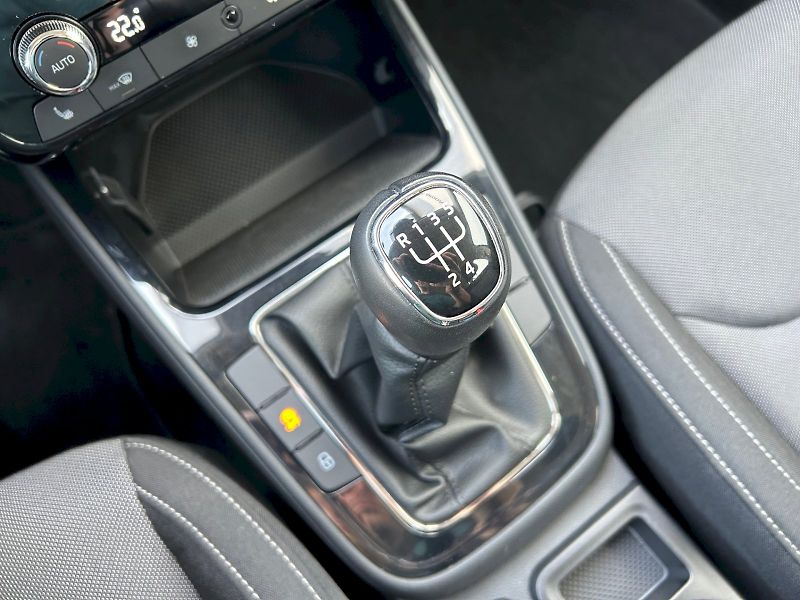 Škoda Fabia (2025) Selection 1.0 TSI 70 kW - fotka 25 z 29