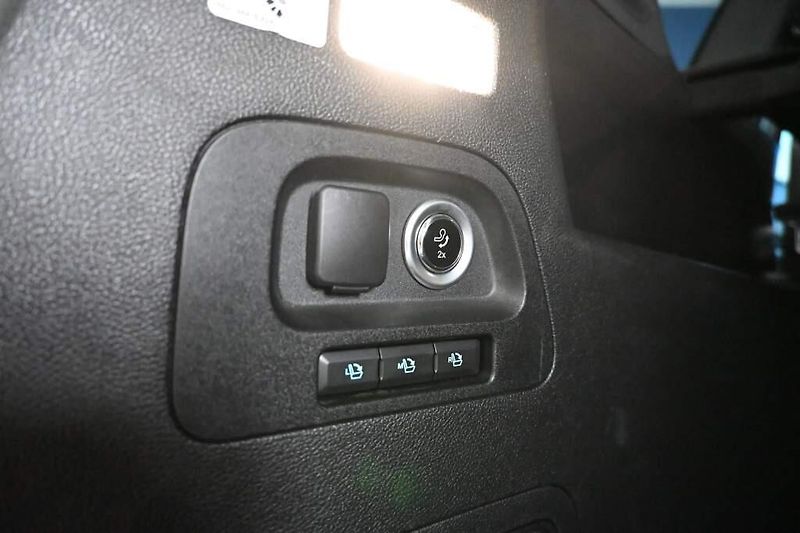 Ford S-MAX (2022) 2.0 ST-LINE 140 KW 4x4 LED ACC - fotka 29 z 43