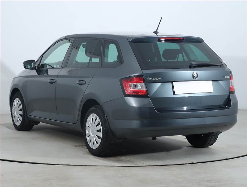 Škoda Fabia (2016) 1.2 TSI, Serv.kniha, Tempomat - fotka 4 z 19