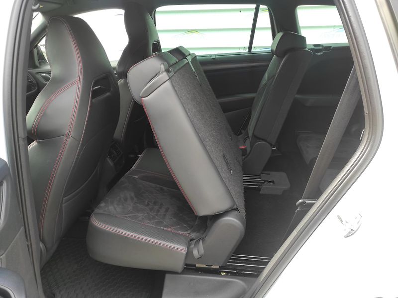 Škoda Kodiaq 2,0TDi RS,4x4,DSG,7 míst,TZ - fotka 14 z 69