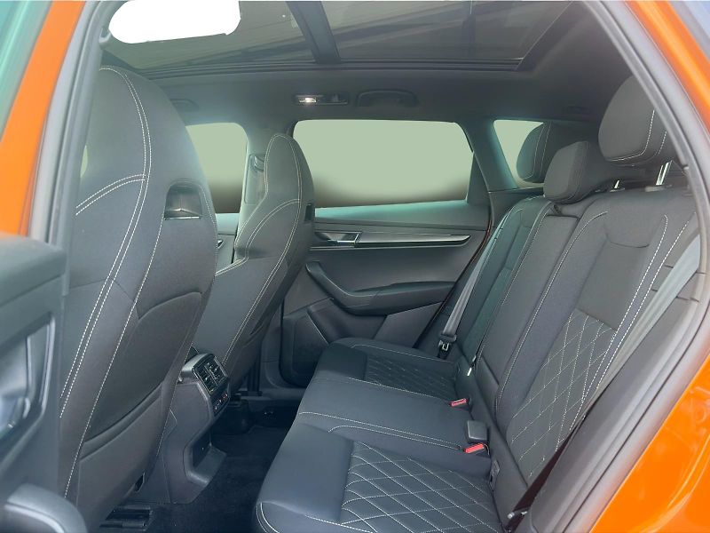 Škoda Karoq 2.0TDi DSG 110kW 4x4 Sportline - fotka 17 z 23
