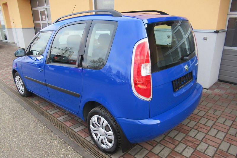 Škoda Roomster 1.9 TDi KLIMA VYHŘÍV.SEDAČKY - fotka 4 z 21