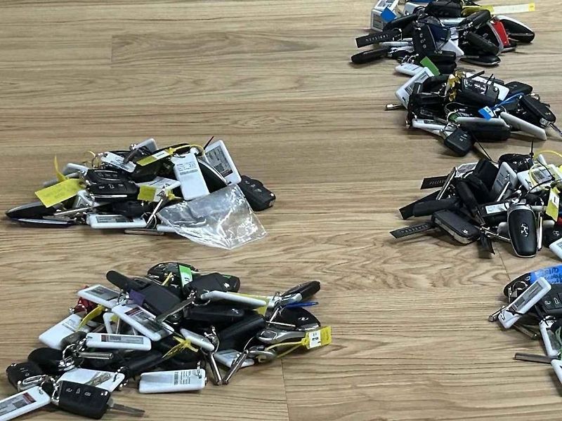 Nedaleko Poděbrad začíná fungovat největší autosalon ojetých aut v Evropě