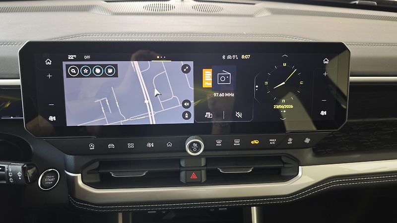 Jeep Compass (2026) Altitude hybrid 145PS automat  - fotka 38 z 39