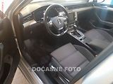 Volkswagen Passat (2016) 2.0, servis.kniha, AT - náhled 2
