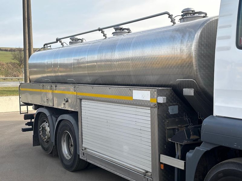 MAN TGS 26.400 6X2-4 ll EURO 6 - fotka 9 z 30