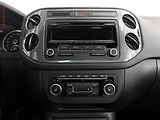 Volkswagen Tiguan (2012) 1.4TSi, Spoert, bixen, panor - náhled 13