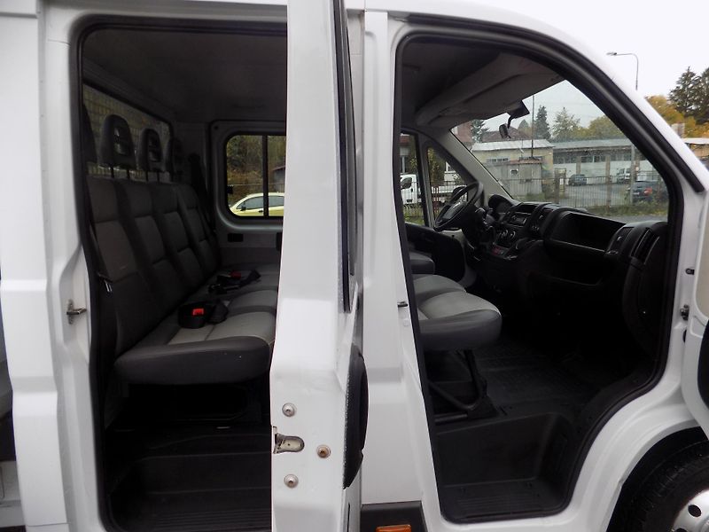 Fiat Ducato (2014) 2,3 96KW 7MÍST VALNÍK  - fotka 33 z 38