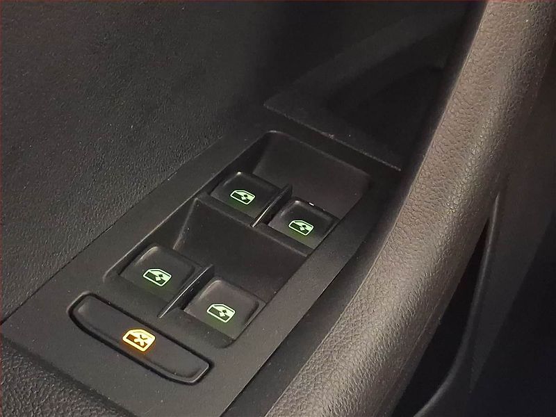 Škoda Octavia (2019) Style 2.0 TSI, 4X4, Automat - fotka 23 z 24