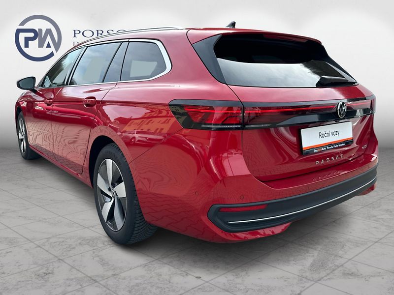 Volkswagen Passat Business 1.5 eTSI 110 kW DSG V - fotka 4 z 24