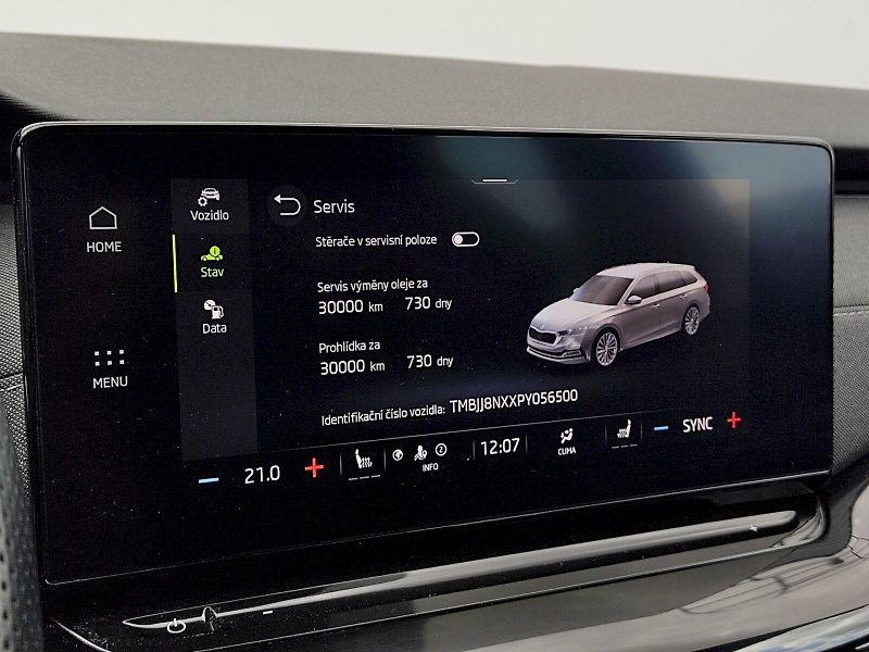 Škoda Octavia (2022) Combi SportLine 2,0 Tdi 110 Kw - fotka 14 z 40