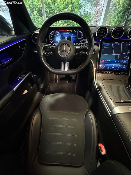 Mercedes-Benz Třídy C 300e AMG paket odpočet DPH - fotka 20 z 29