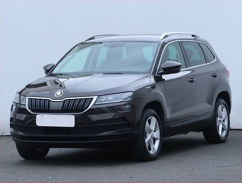 Škoda Karoq (2019) Style 1.6 TDI, Navi, Tempomat - fotka 2 z 22