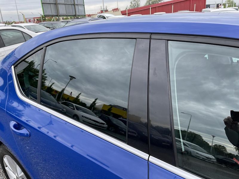 Škoda Octavia 1.6 TDi 85kW Dsg STYLE+ DPH ČR - fotka 6 z 39