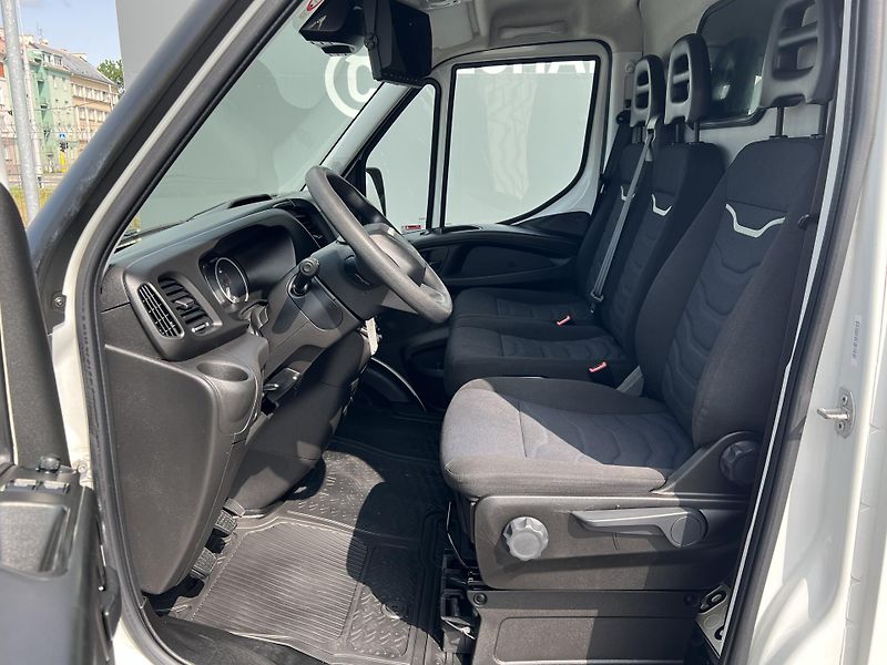 Iveco Daily (2020) 2.3d*115KW*35S16*Kamera - fotka 11 z 31