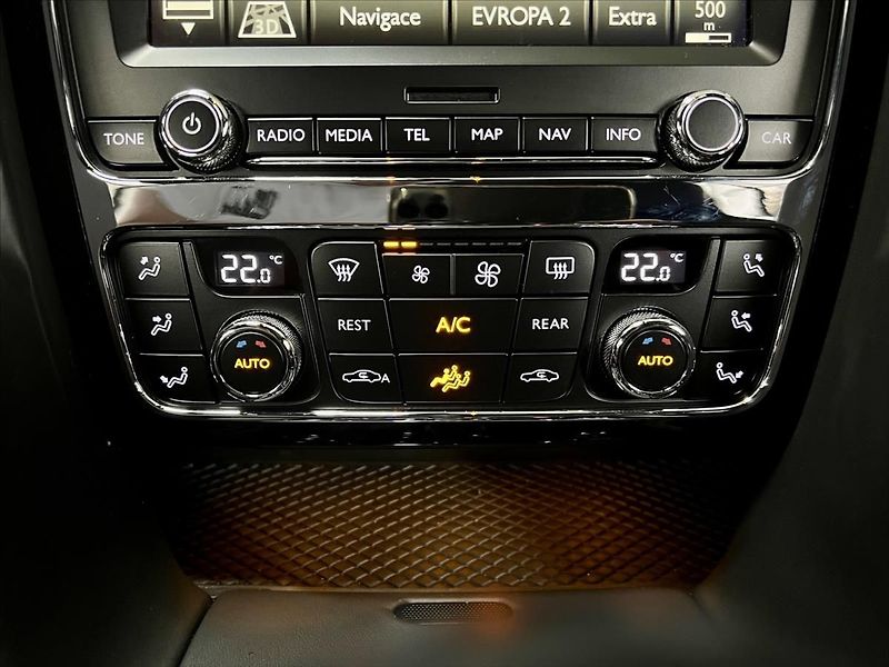 Bentley Continental GT V12 434 KW BREITLING - fotka 21 z 27