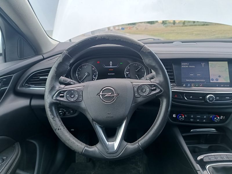 Opel Insignia ST 2.0 CDTi 4x4 - fotka 34 z 45