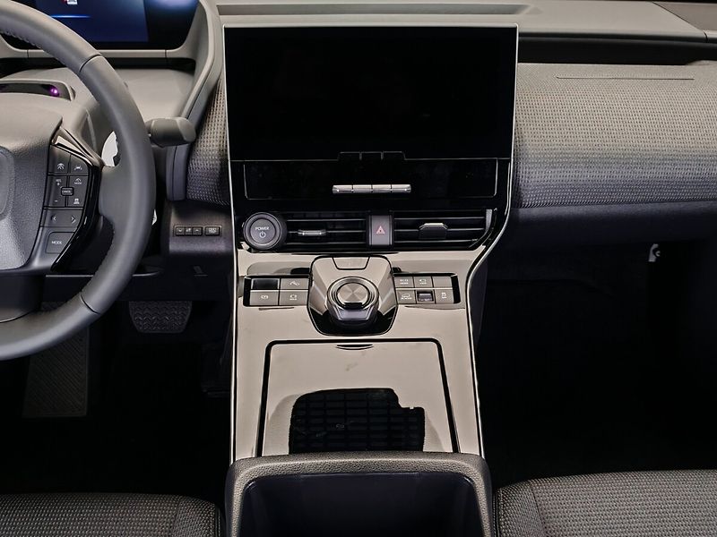 Toyota bZ4X - fotka 15 z 45