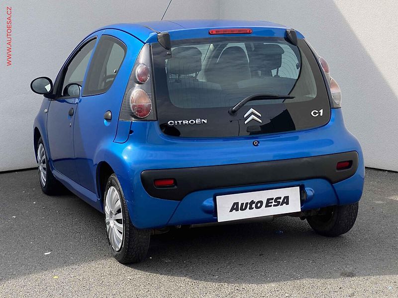 Citroën C1 (2010) 1.0i, 2.maj,ČR, servis.kniha - fotka 6 z 14