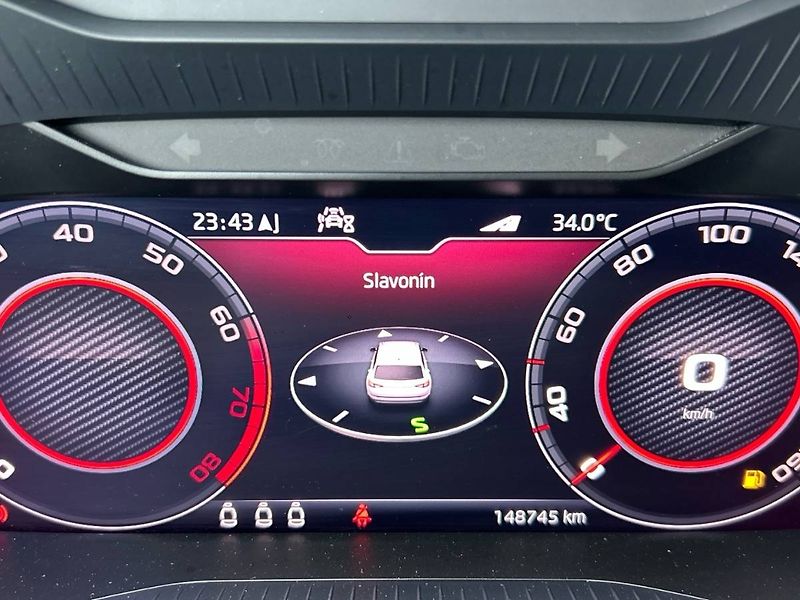 Škoda Kodiaq (2020) 1.5 TSI Sportline - fotka 22 z 33