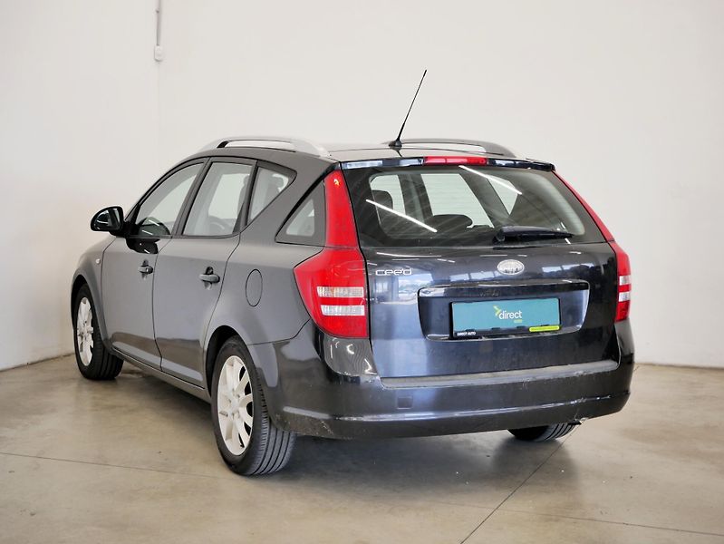 Kia Ceed - fotka 4 z 6
