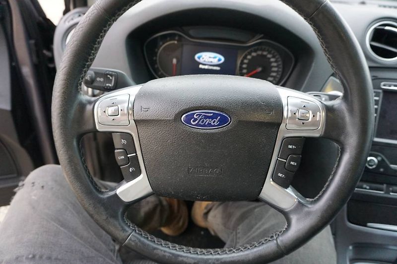 Ford Mondeo (2009) 2,0 176 KW - fotka 14 z 37