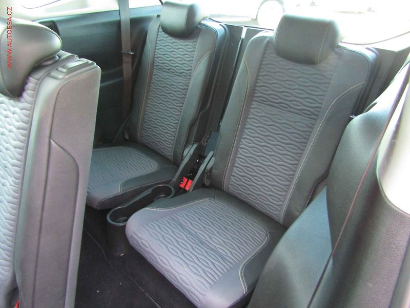 Opel Zafira (2014) 2.0 CDTi BITURBO Tourer - fotka 11 z 24