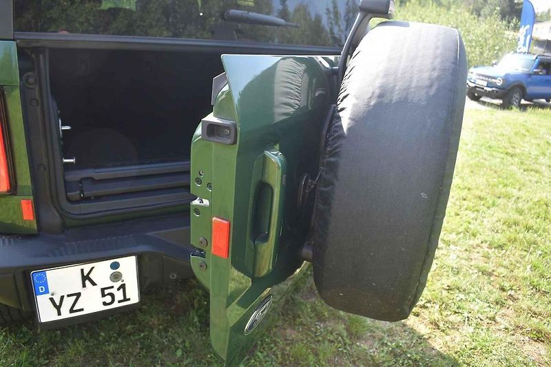 Fordy Bronco v terénu u Jihlavy