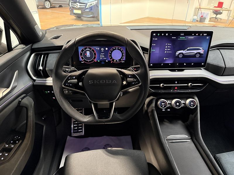 Škoda Kodiaq 2.0 TDI 142 kW Sportline 4x4 D - fotka 7 z 17