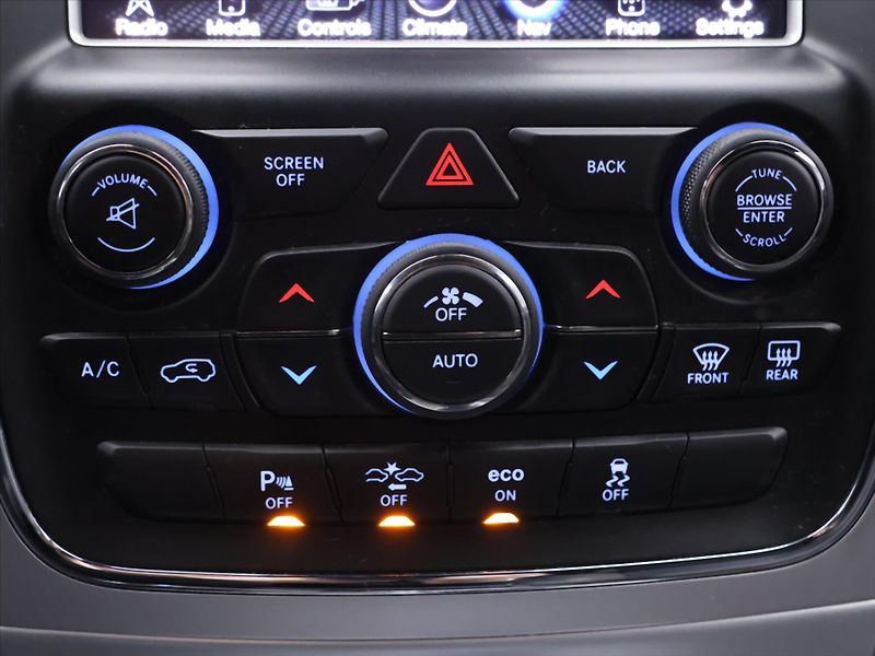 Jeep Grand Cherokee 3,0 CRD V6 184kW OverLand 4WD - fotka 24 z 34