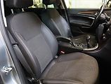 Opel Insignia (2011) 2.0 CDTI, 4X4, Xenony - náhled 9